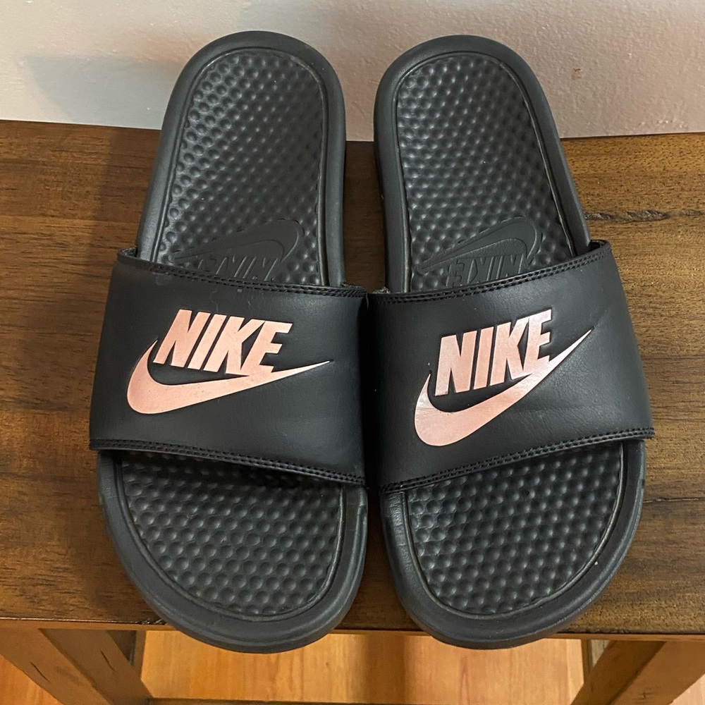 Nike slides